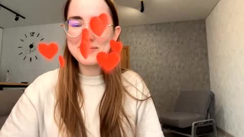 Snapshot of feleciacockrell chatting on March 21, 8:19 am Mary online show from March 21, 8:19 am