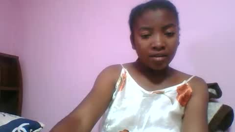 felice364342 online show from May 3, 10:32 am