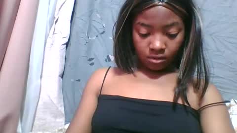 felice364342 online show from May 27, 2:14 pm
