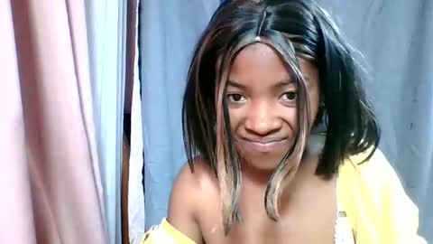 felice364342 online show from June 5, 6:24 pm