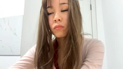 Snapshot of felicefyke chatting on April 4, 5:10 pm Fengxi online show from April 4, 5:10 pm