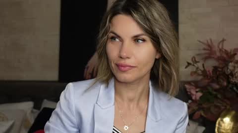 FeliciaKrige online show from May 4, 6:59 pm