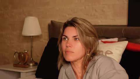 FeliciaKrige online show from May 24, 6:57 pm