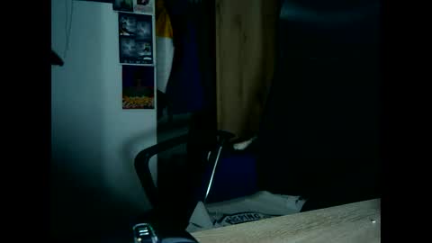 feliiperestrepoleon online show from December 19, 9:05 am