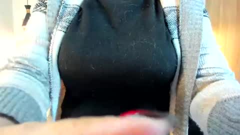Snapshot of felina_777 chatting on June 9, 7:14 pm Cielo online show from June 9, 7:14 pm