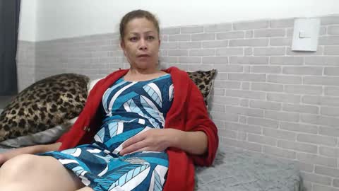 Snapshot of felina_hot chatting on October 5, 3:05 am Felina Hot online show from October 5, 3:05 am