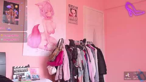 FELINE online show from December 17, 6:03 pm