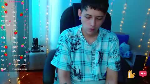 Snapshot of felipehftm chatting on March 7, 6:27 pm Felipe online show from March 7, 6:27 pm