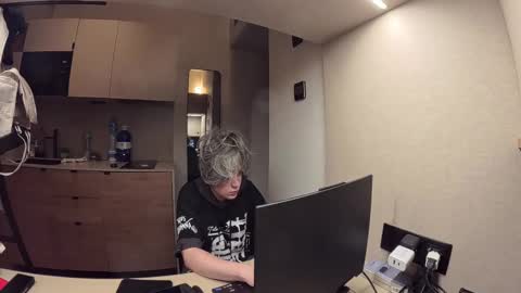 Snapshot of felix0420 chatting on March 12, 2:07 am felix0420 online show from March 12, 2:07 am