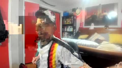 Snapshot of felix_chirp chatting on June 13, 7:12 pm felix_chirp online show from June 13, 7:12 pm