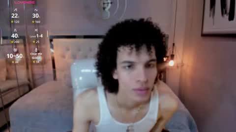 Snapshot of felix_haze chatting on June 15, 5:59 pm FELIPE online show from June 15, 5:59 pm