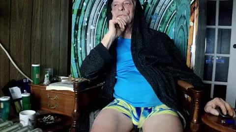 Snapshot of fellatioauto chatting on January 31, 9:48 am hungnsexy online show from January 31, 9:48 am