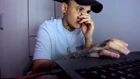 Snapshot of femboy666sixx_ chatting on July 29, 11:08 am GABY666 online show from July 29, 11:08 am
