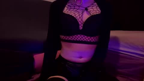 Femboyhorse online show from February 26, 11:15 pm