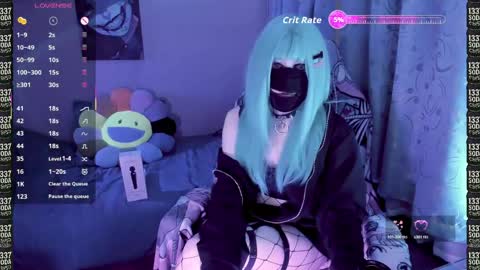 Snapshot of femboymatthew chatting on April 7, 7:31 am FemboyMatthew online show from April 7, 7:31 am