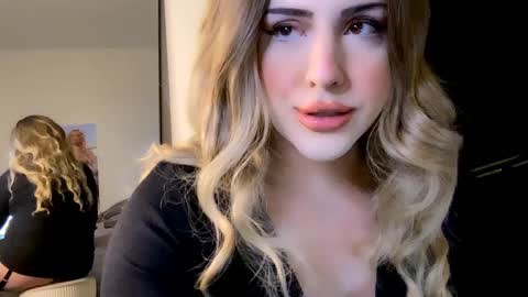 this is justice tricia a bigelow. she was fucking my husband tom girardi online show from December 19, 9:17 pm