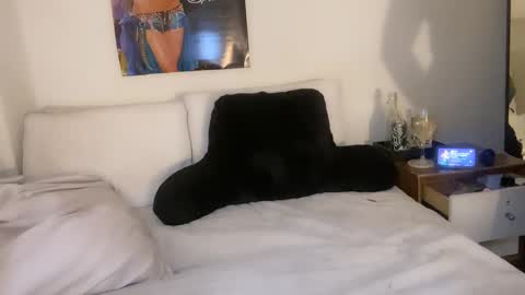 this is justice tricia a bigelow. she was fucking my husband tom girardi online show from January 26, 7:42 am