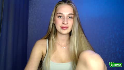 Femke online show from May 8, 8:25 pm