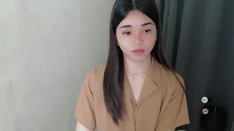YOUR BEAUTIFUL ASIANFHEMY online show from December 8, 7:54 pm