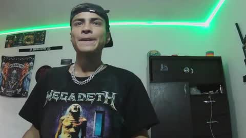 Snapshot of fenix_hardcock chatting on May 24, 4:23 pm Christian online show from May 24, 4:23 pm