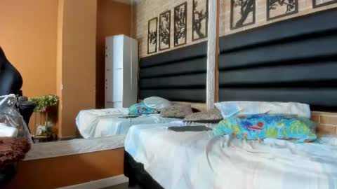 Snapshot of fer_florez chatting on June 11, 12:32 am fer_florez online show from June 11, 12:32 am