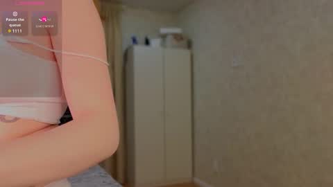 Snapshot of feral_berrys chatting on February 13, 4:36 pm Nancy online show from February 13, 4:36 pm