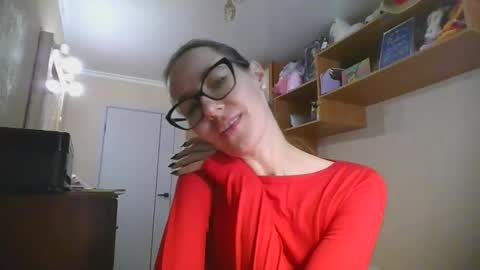 Snapshot of feraliss chatting on November 22, 9:30 am feraliss online show from November 22, 9:30 am