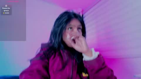 fernanda_liie_ online show from April 29, 12:31 pm