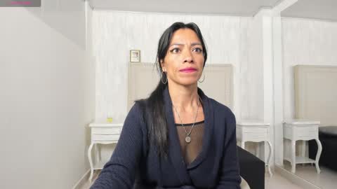 Fernanda  online show from April 7, 5:19 am