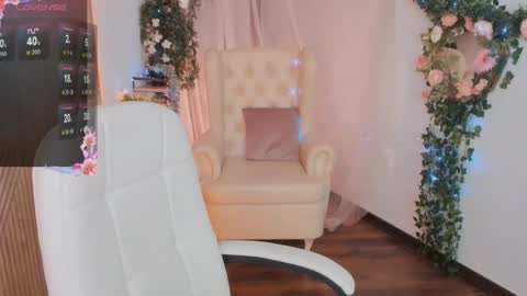 ferry_tail online show from December 18, 5:21 pm