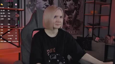 Rey online show from November 9, 2:04 pm