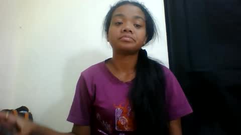 fetranialdy online show from June 9, 5:02 pm