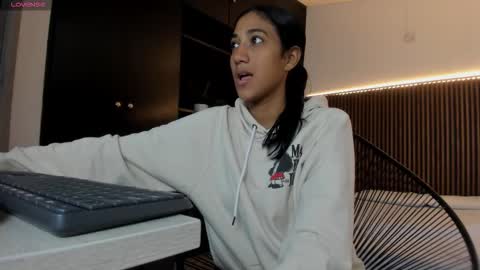 Freyja  online show from October 13, 4:51 pm