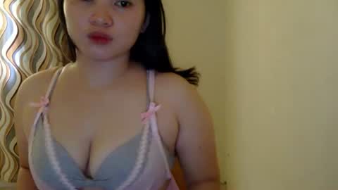 fhwilloughbyxx online show from June 16, 4:37 am