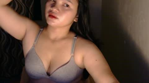 fhwilloughbyxx online show from June 18, 9:47 am