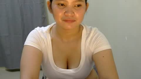 fhwilloughbyxx online show from June 25, 9:58 am