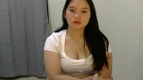 fhwilloughbyxx online show from June 26, 6:45 pm