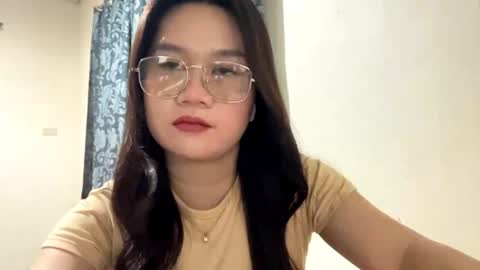 Emilia online show from July 4, 11:05 am