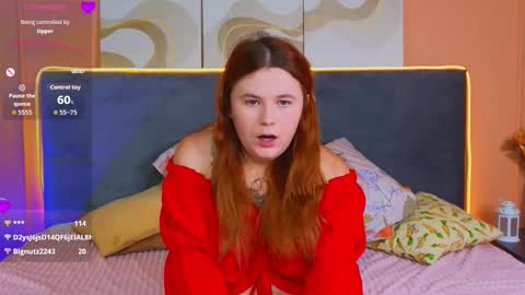 Snapshot of fiery_foxy chatting on September 17, 6:04 am Mabel online show from September 17, 6:04 am