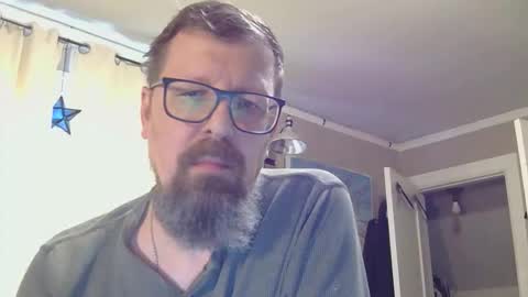 figuredraw online show from April 22, 8:43 pm