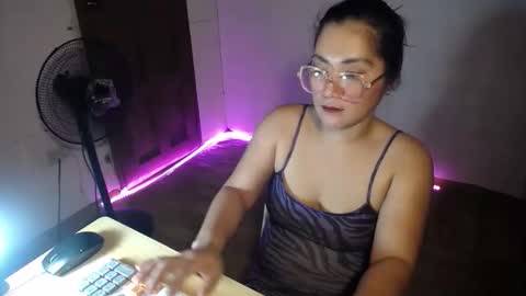 filipina_jess online show from November 4, 8:52 pm