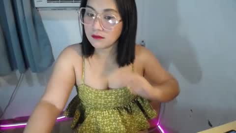 filipina_jess online show from January 11, 5:40 pm