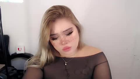  Angela  DONT FORGET TO FOLLOW AND GIVE ME APPRECIATION online show from September 12, 1:38 am