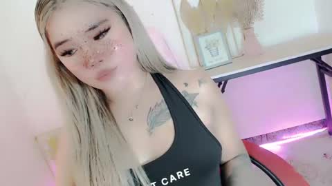Snapshot of filipina_slutty69xxx chatting on July 25, 12:36 pm Angela DONT FORGET TO FOLLOW AND GIVE ME APPRECIATION online show from July 25, 12:36 pm