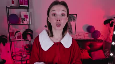 Snapshot of filipinaadams chatting on December 25, 8:29 am cap and Lana  online show from December 25, 8:29 am