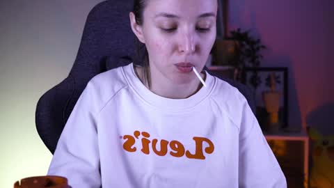 Snapshot of filipinaadams chatting on December 26, 2:37 pm cap and Lana  online show from December 26, 2:37 pm