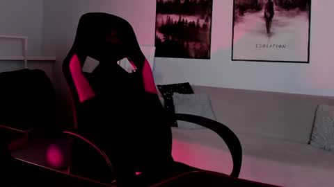 Snapshot of filipinaadams chatting on January 30, 4:55 pm cap and Lana  online show from January 30, 4:55 pm