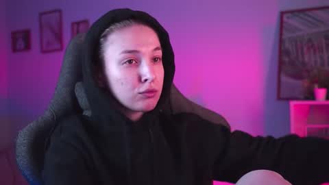 Snapshot of filipinaadams chatting on February 23, 8:06 am cap and Lana  online show from February 23, 8:06 am