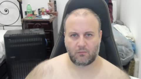 Snapshot of filippo12356 chatting on January 1, 12:43 am filippo12356 online show from January 1, 12:43 am