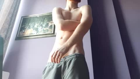 Snapshot of fillipsondon chatting on December 19, 12:01 pm Whitechocolate online show from December 19, 12:01 pm